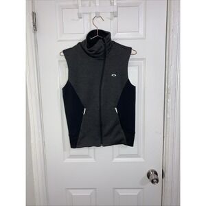 Oakley Vest Men Small Gray Sleeveless Jacket Full Zip Logo Pocket Gold Outdoors